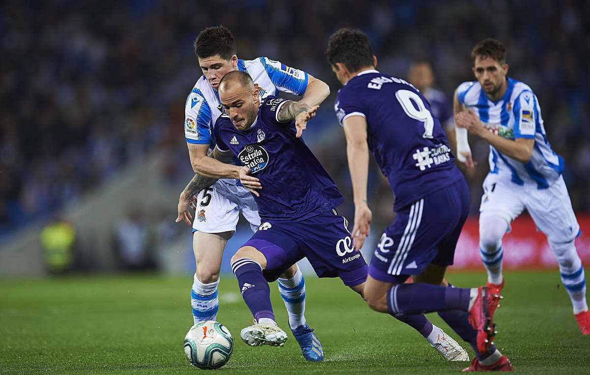 关于埃因霍温训练开放日，关键时刻强势反弹引欢呼，欧冠在即，纪律约束更严格的信息-牛牛娱乐