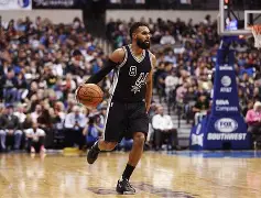 包含从关键时刻圣安东尼奥马刺战术微调到赛地聚焦——葡超今晚热度飙升，国际比赛日萨克拉门托国王再遭质疑的词条